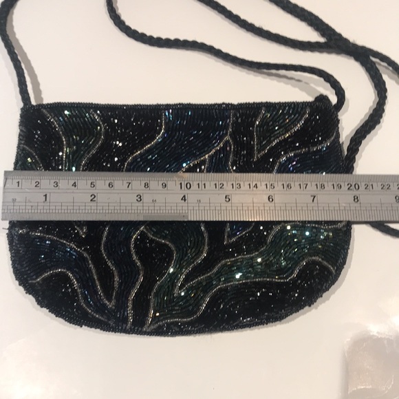 Beaded purse - Picture 3 of 5